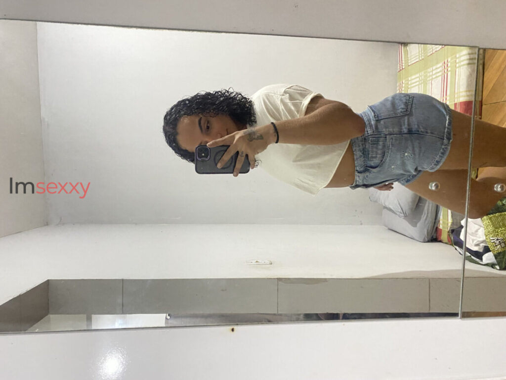 alexia oliveira — 23 anos — Travesti em Ambaí, Nova Iguaçu RJ — Foto 4