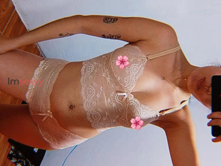 Luna Amaral — 26 anos — Acompanhante Alta — em Lomba do Pinheiro, Porto Alegre RS