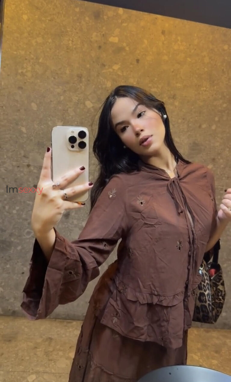Giovanna falcon — 18 anos — Acompanhante Baixinha — em Moema, São Paulo