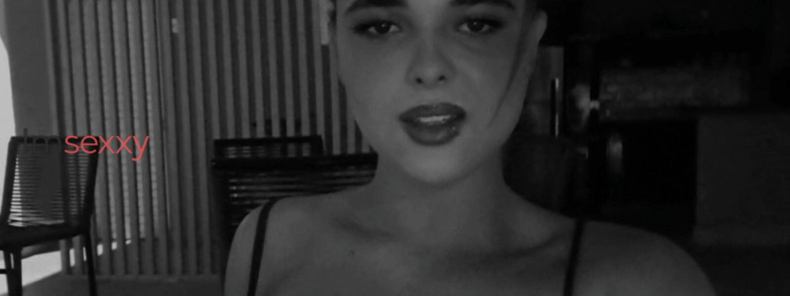 Larissa — 22 anos — acompanhante travesti em Ribeirão Preto — foto de capa