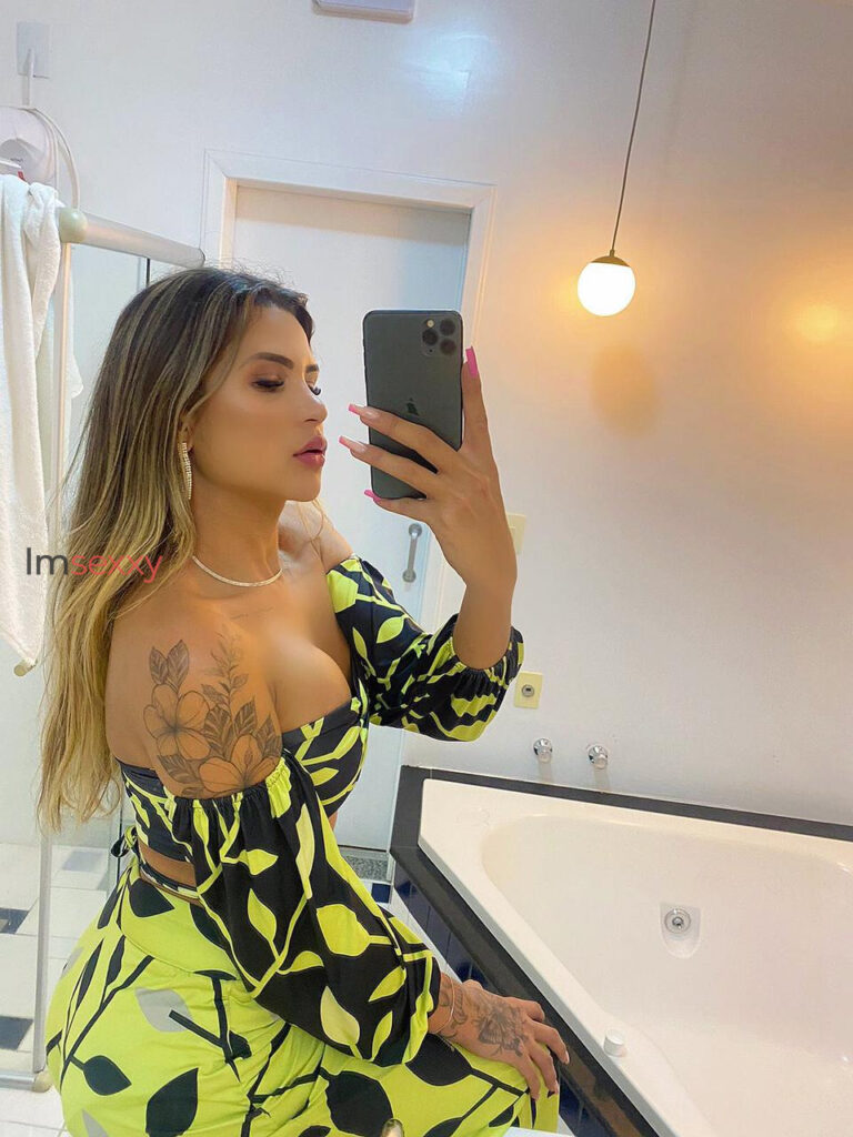 Lia lara — 23 anos — Travesti em Moema, São Paulo SP — Foto 14